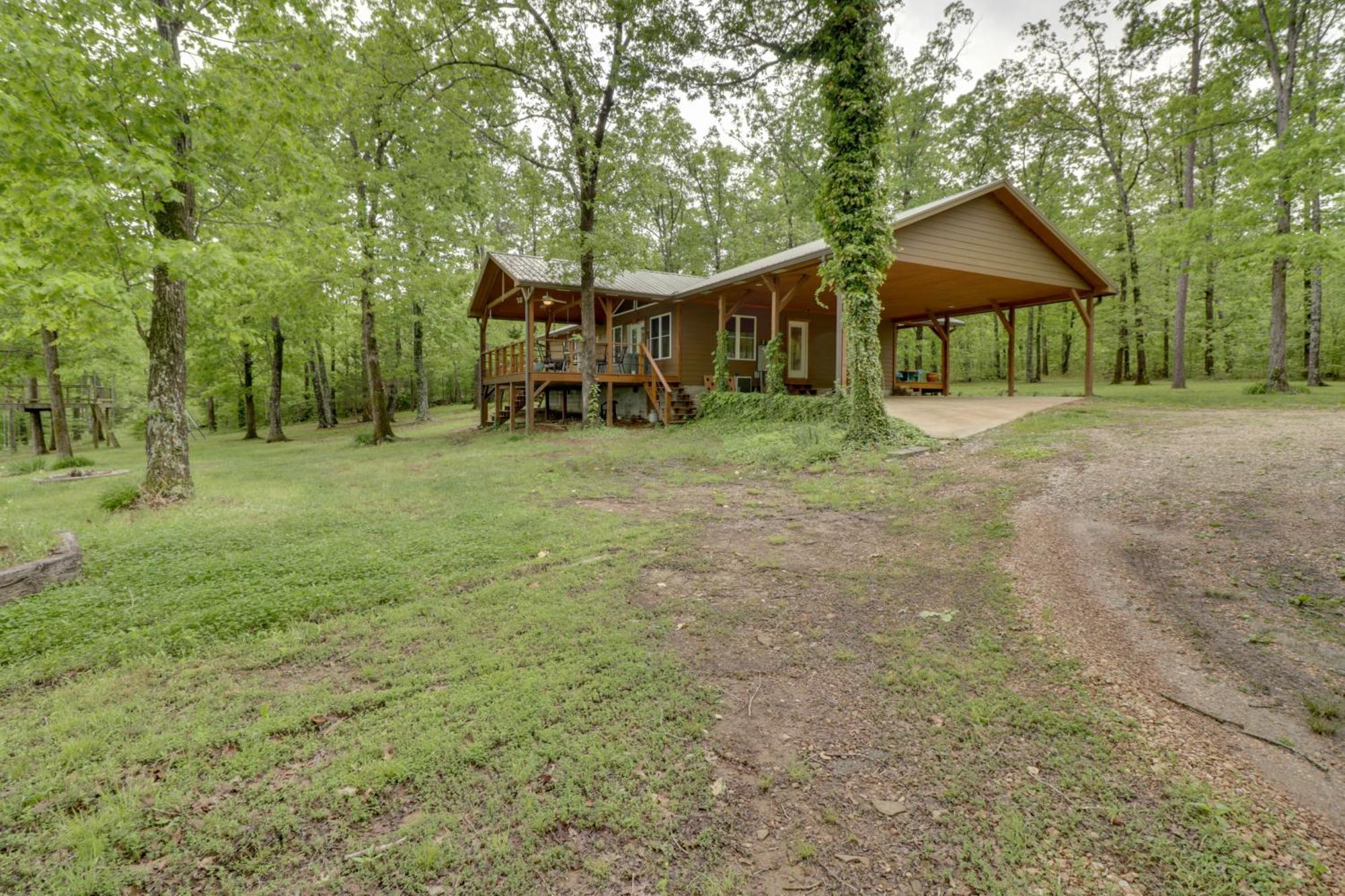 Spacious And Elegant Mountain View Cabin With Deck! Экстерьер фото