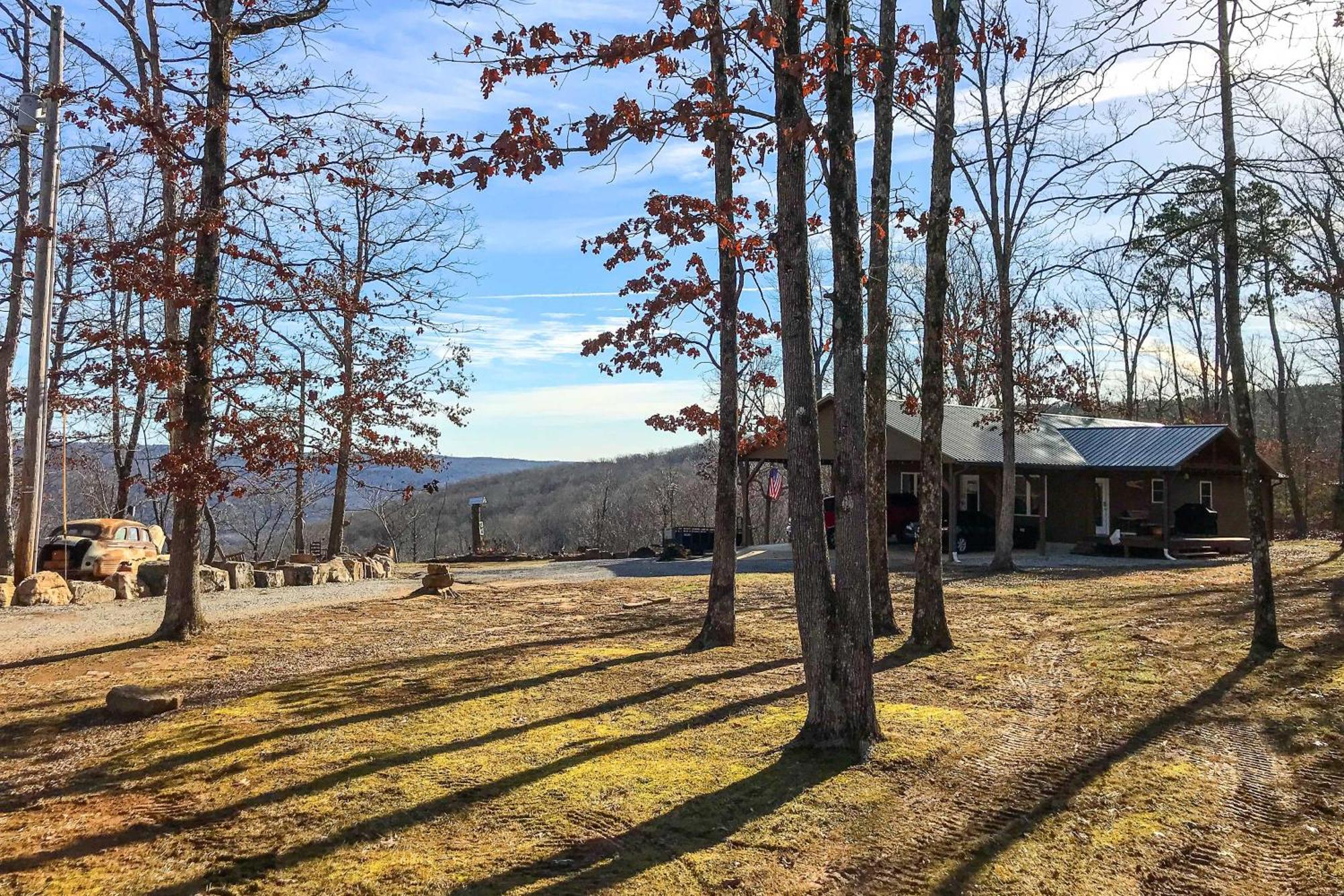 Spacious And Elegant Mountain View Cabin With Deck! Экстерьер фото